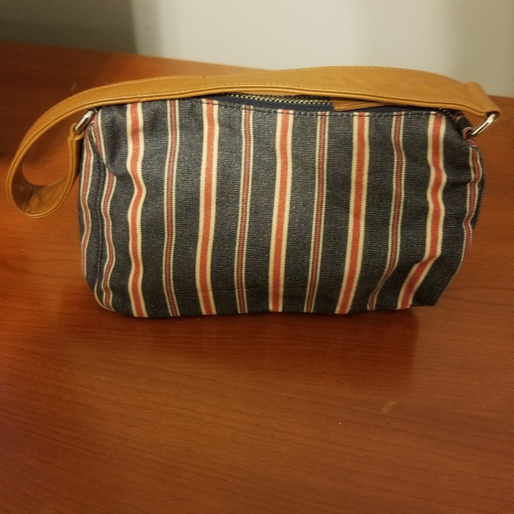 Stripped clutch purse